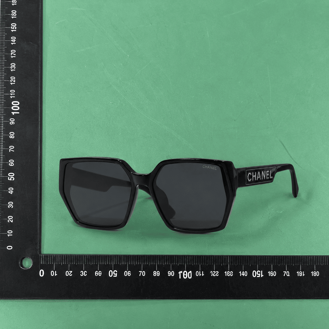 Oakley Sunglasses QC Pics: Check Lenses, Frames, Hinges